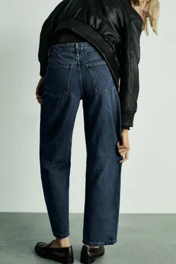 Jeans balloon tiro alto de Mango en Pantalones para argentina