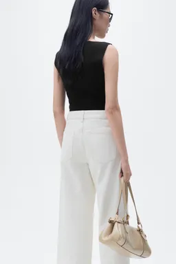 Top punto cuello barco de Mango en Tops para argentina