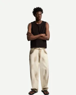 Pantalón super baggy estampado de Bershka en Pantalones para argentina