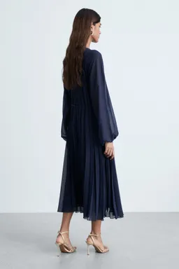 Vestido plisado con lazo de Mango en Vestidos para argentina
