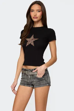 Remera narla estrella leopardo de Edikted en Remeras para argentina