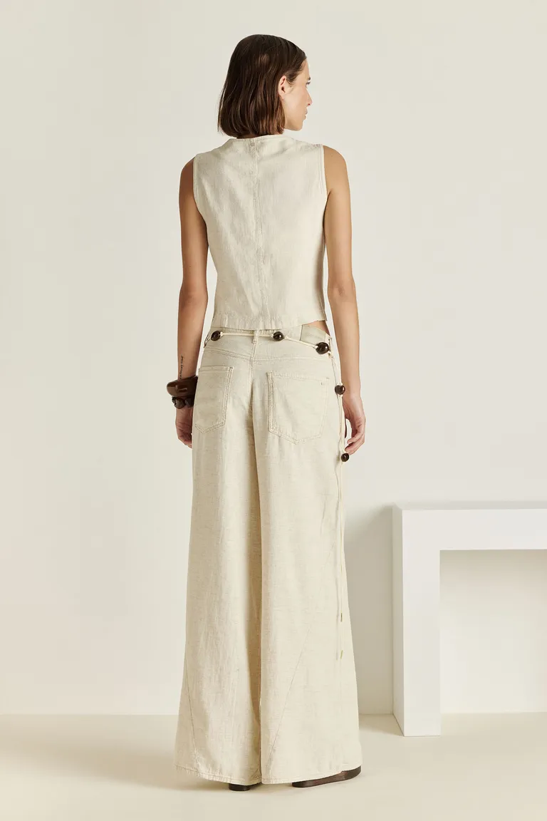 Chaleco de entalle delantero en tejido fresco y cómodo para mujer de Tucci en Chalecos para argentina