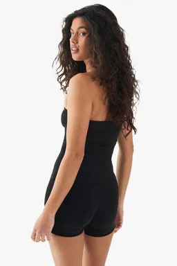 Top bandeau acolchado dsgn studio de Dsgn Studio en Tops para argentina