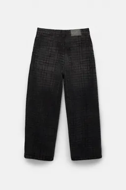 Jeans skater cuadros de Pull&Bear en Pantalones para argentina