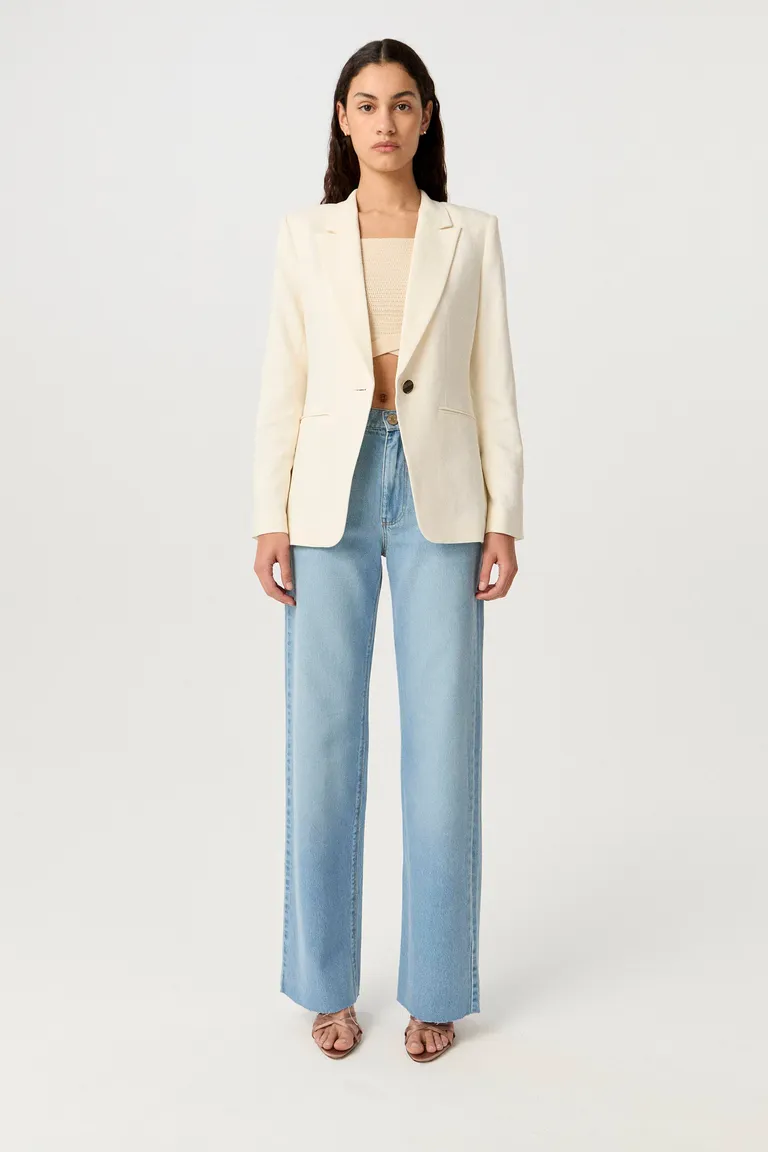 Pantalón vaquero de corte relajado y pierna ancha con diseño de 5 bolsillos de Markova en Pantalones para argentina