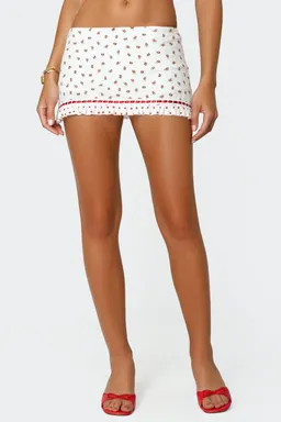 Mini falda pantalón mica floral de Edikted en Shorts para argentina