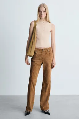 Top canalé con botones de Mango en Tops para argentina