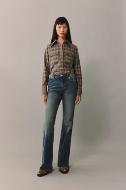 Jeans flare tiro alto de Mango en Pantalones para argentina