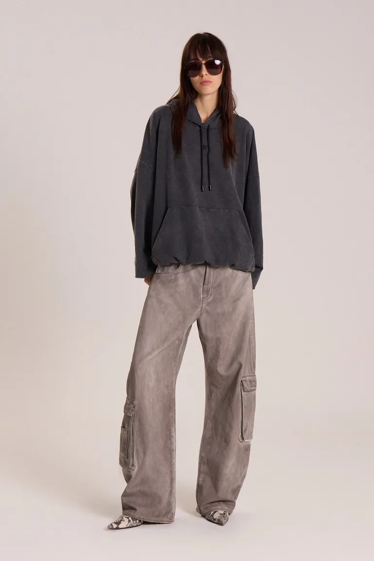 Buzo negro oversize de algodón con capucha y bolsillo canguro de Maria Cher en Buzos y Sweaters para argentina