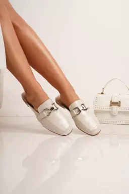 Flats marga charol de Volga Shoes en Ballerinas para argentina