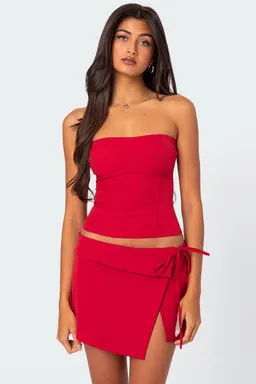 Corset ajustable con cordones de Edikted en Tops para argentina