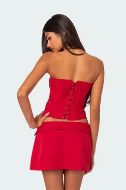 Corset ajustable con cordones de Edikted en Tops para argentina