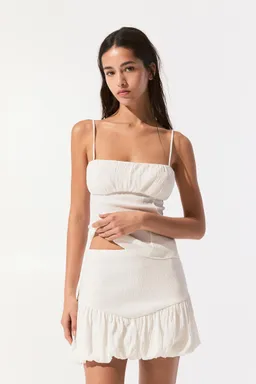 Minifalda globo canesú de Pull&Bear en Faldas para argentina