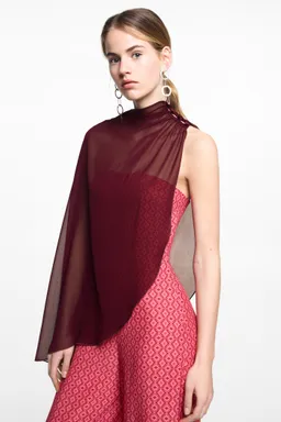 Blusa capa fluida de Mango Teen en Capas y Ponchos para argentina