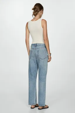Jeans boyfriend estilo suelto de Mango en Pantalones para argentina