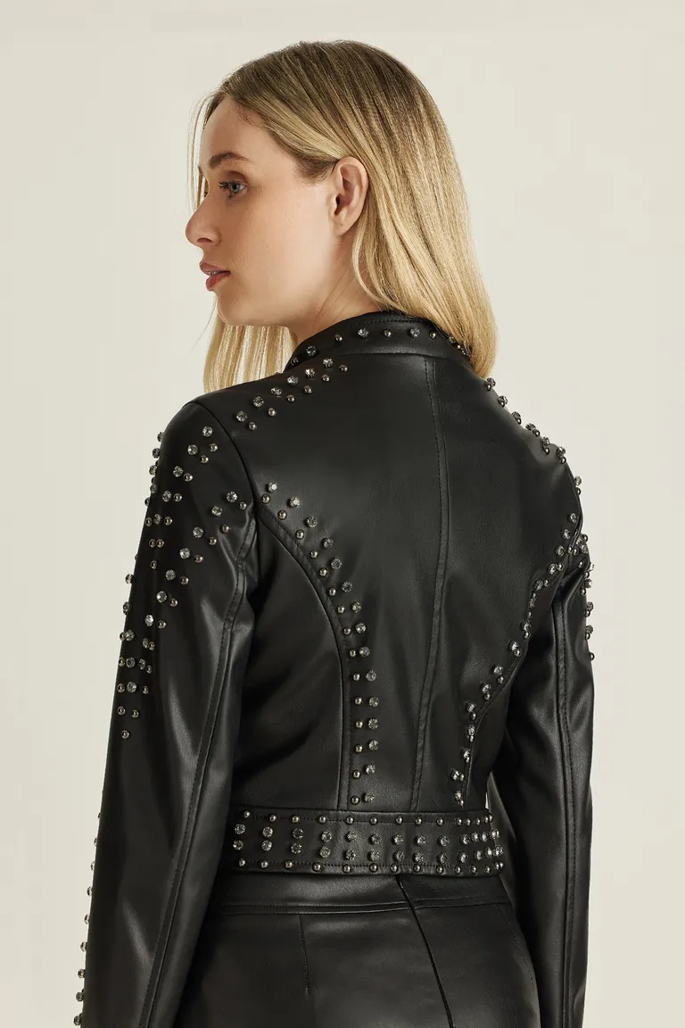 Chaqueta de cuero ecológico con detalles en tachas y strass para un look de noche único de Tucci en Chaquetas para argentina