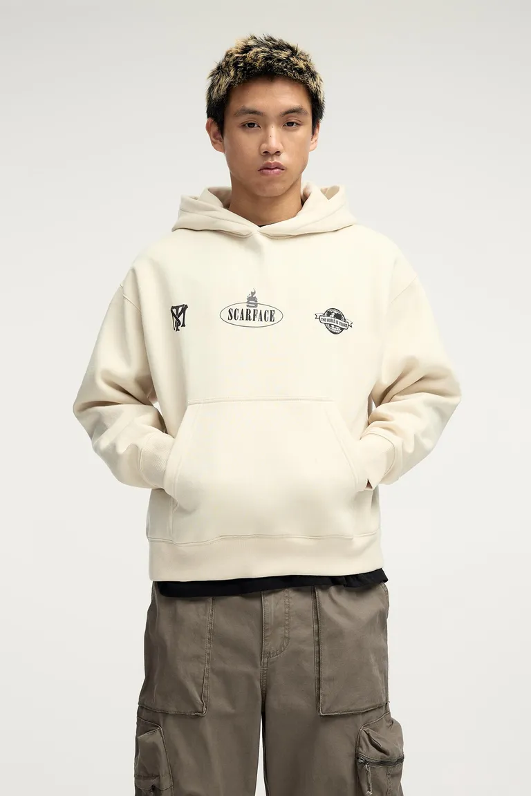 Buzo capucha scarface de Pull&Bear en Buzos y Sweaters para argentina