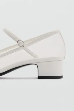Zapato mesh tira hebilla de Mango en Zapatos con Tacos para argentina