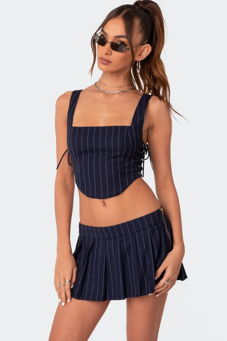 Corset rayas cordones laterales de Edikted en Tops para argentina
