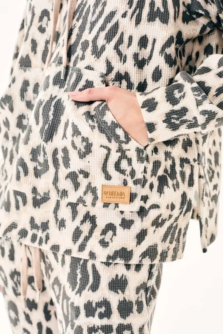 Buzo Animal Print de Kremia en Buzos y Sweaters para argentina