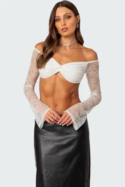 Top corto encaje transparente sainty de Edikted en Tops para argentina