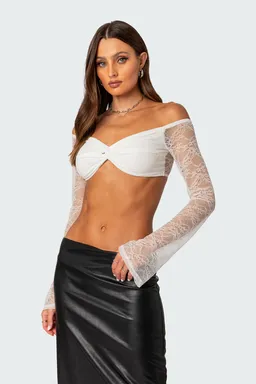 Top corto encaje transparente sainty de Edikted en Tops para argentina