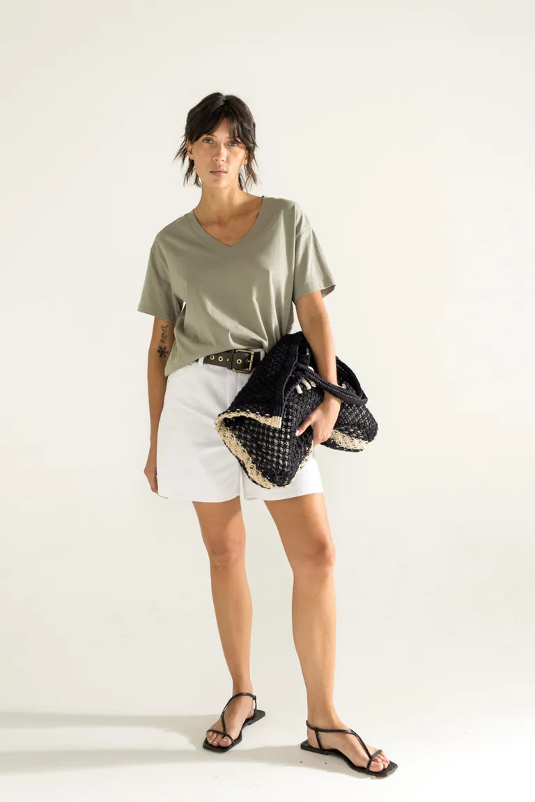 Remera verde de corte relajado para mujer de Akiabara en Remeras para argentina