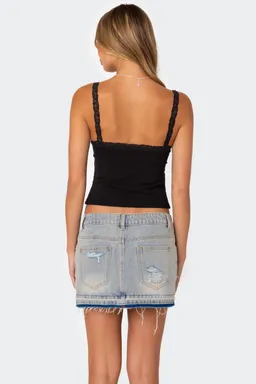 Musculosa con encaje amilia de Edikted en Tops para argentina