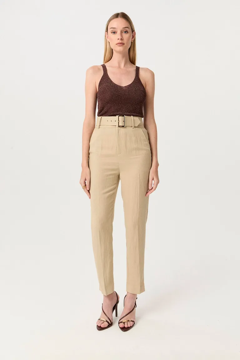 Pantalón de tencel de tiro alto y pierna slim - Perfecto para un look de oficina con estilo de Markova en Pantalones para argentina