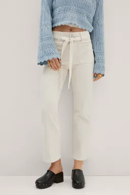 Jeans rectos detalle lazo de Mango en Pantalones para argentina
