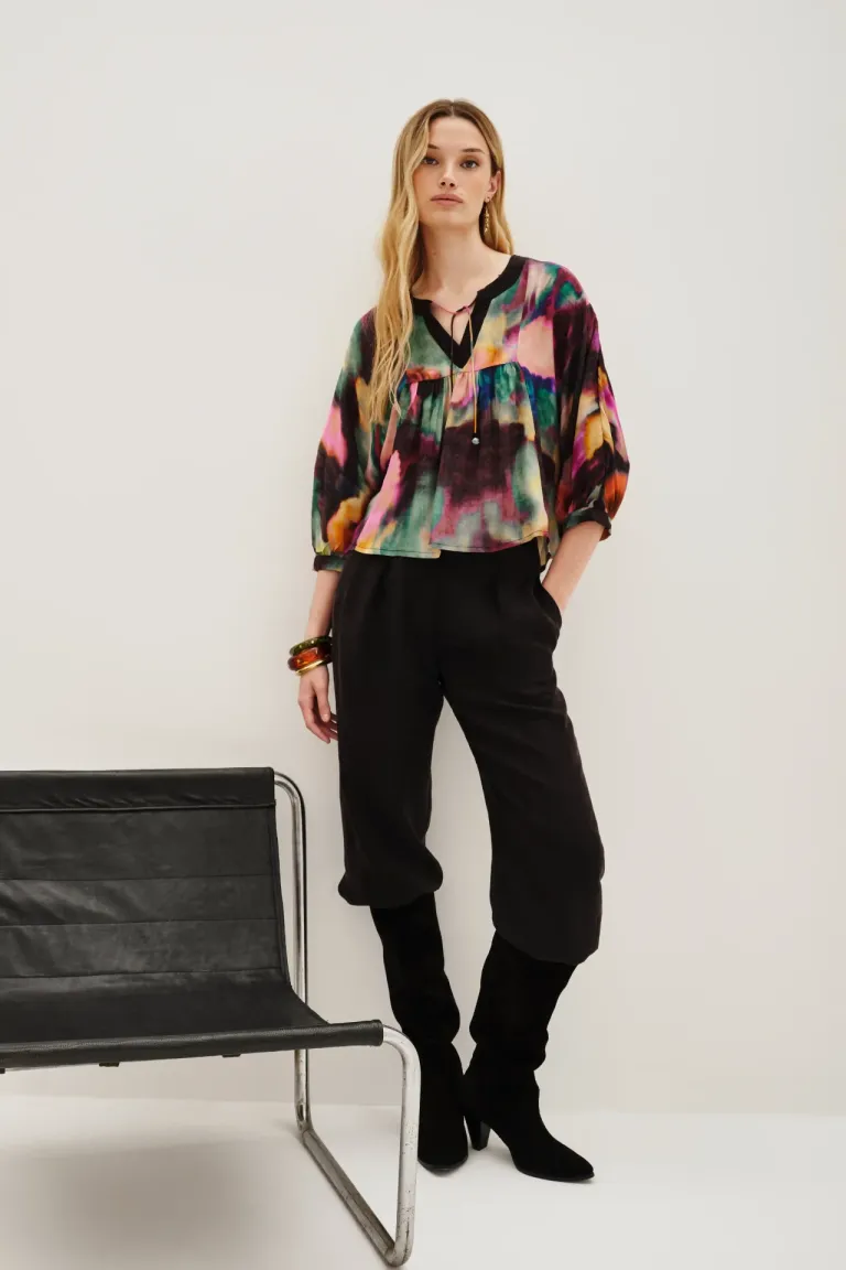 Blusa de mujer manga larga con volumen y escote en v estampada de Rapsodia en Blusas para argentina