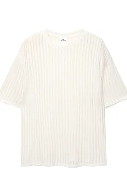 Remera punto calado de Pull&Bear en Remeras y Polos para argentina