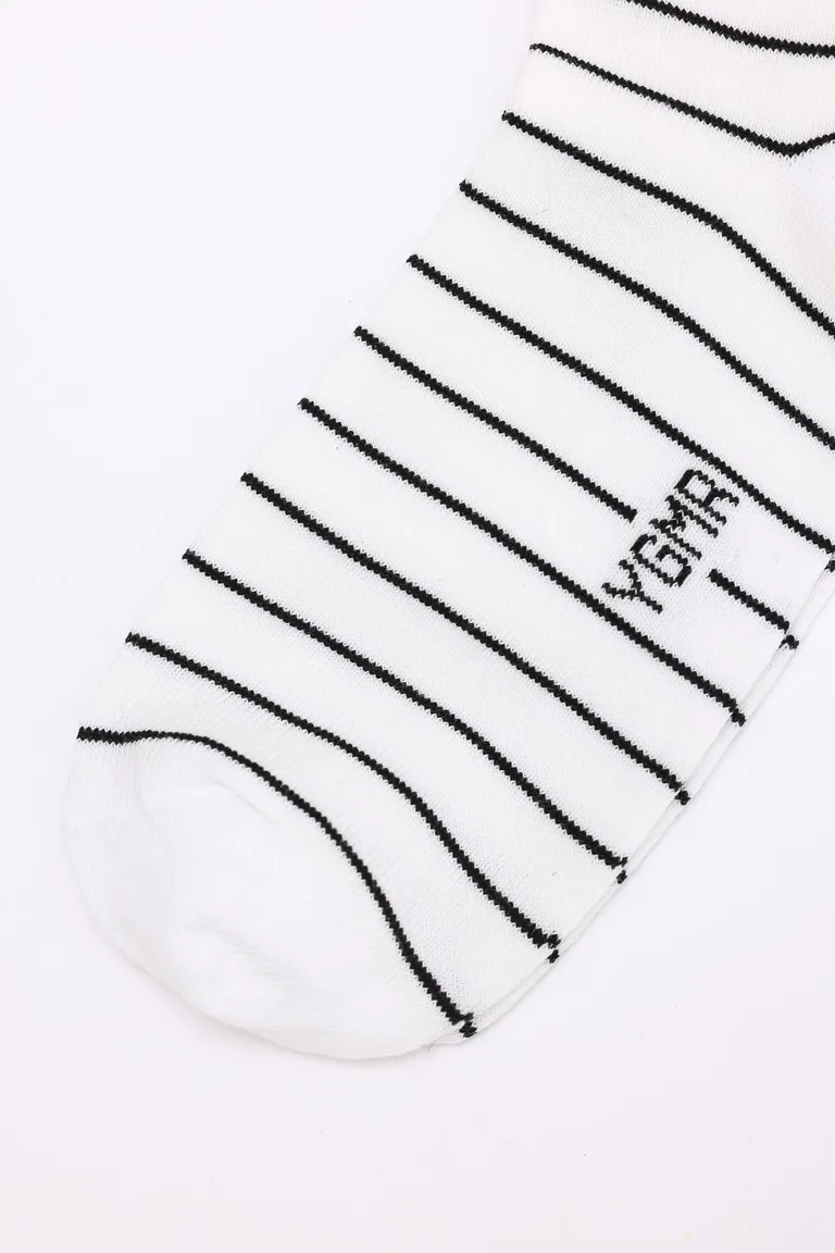 Medias rayadas de caña media para mujer con detalles en contraste de Yagmour en Ropa Interior y Medias para argentina