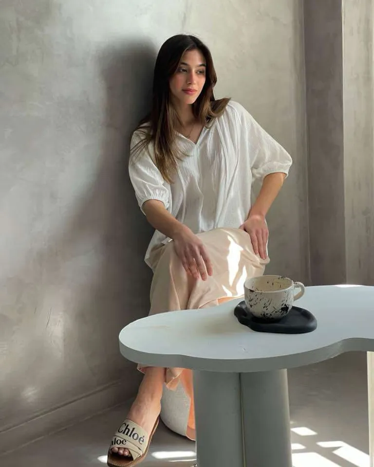 Blusa de jacquard con escote fruncido abierto y tiritas de Hesed en Blusas para argentina