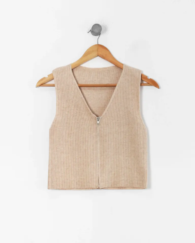 Chaleco acanalado con cierre frontal en tono crema de Sky en Chalecos para argentina