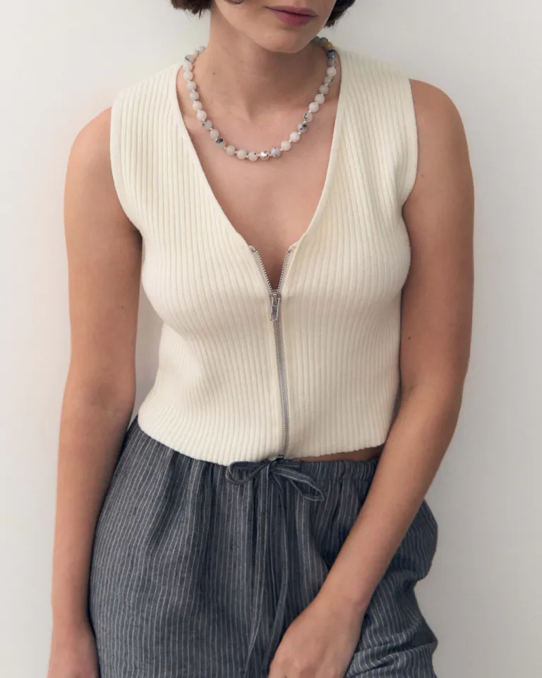 Chaleco acanalado con cierre frontal en tono crema de Sky en Chalecos para argentina