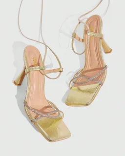 Sandalias tacón aguja cordones de Cuccoo en Zapatos con Tacos para argentina