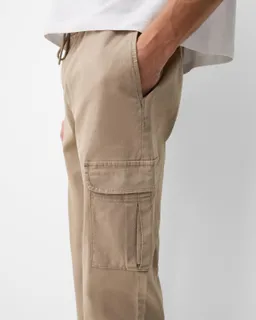 Pantalón jogger cargo de Bershka en Pantalones para argentina