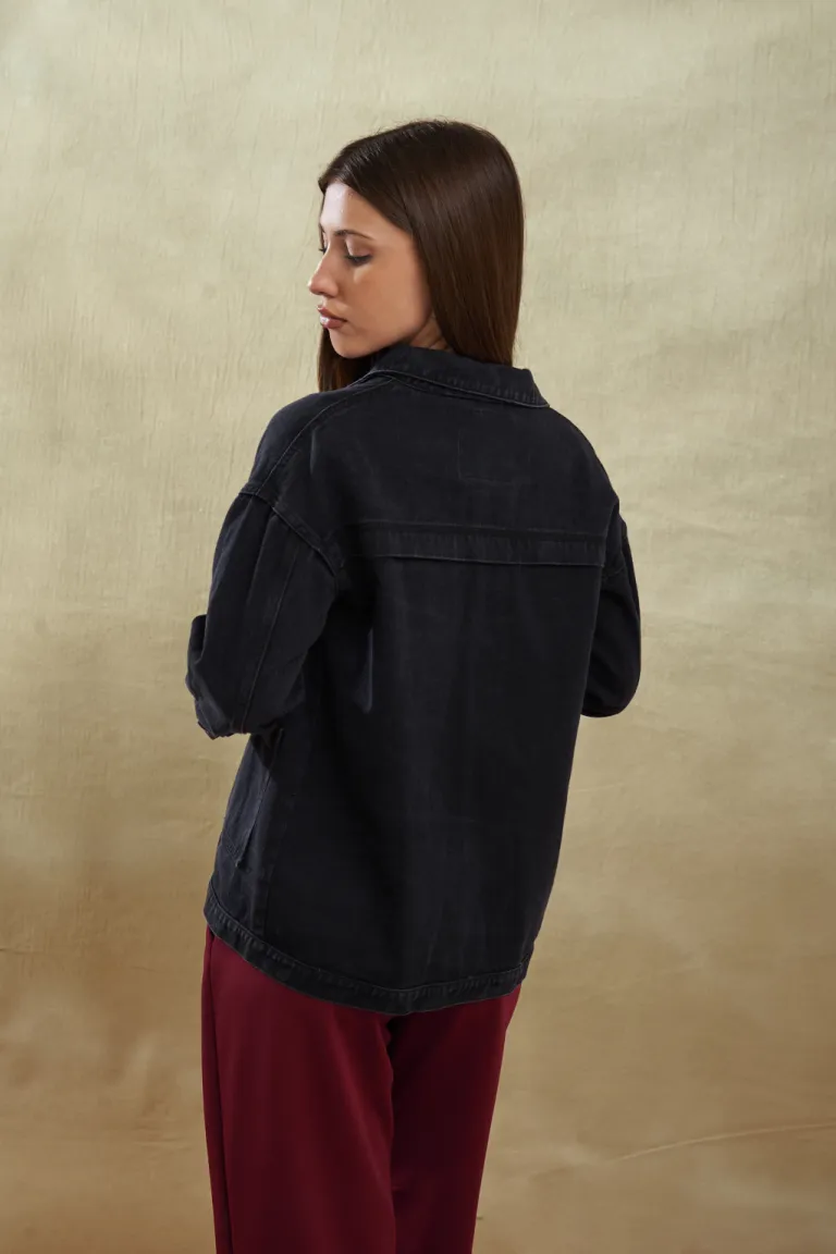 Campera negra de estilo clásico para mujer de Apricot en Chaquetas para argentina