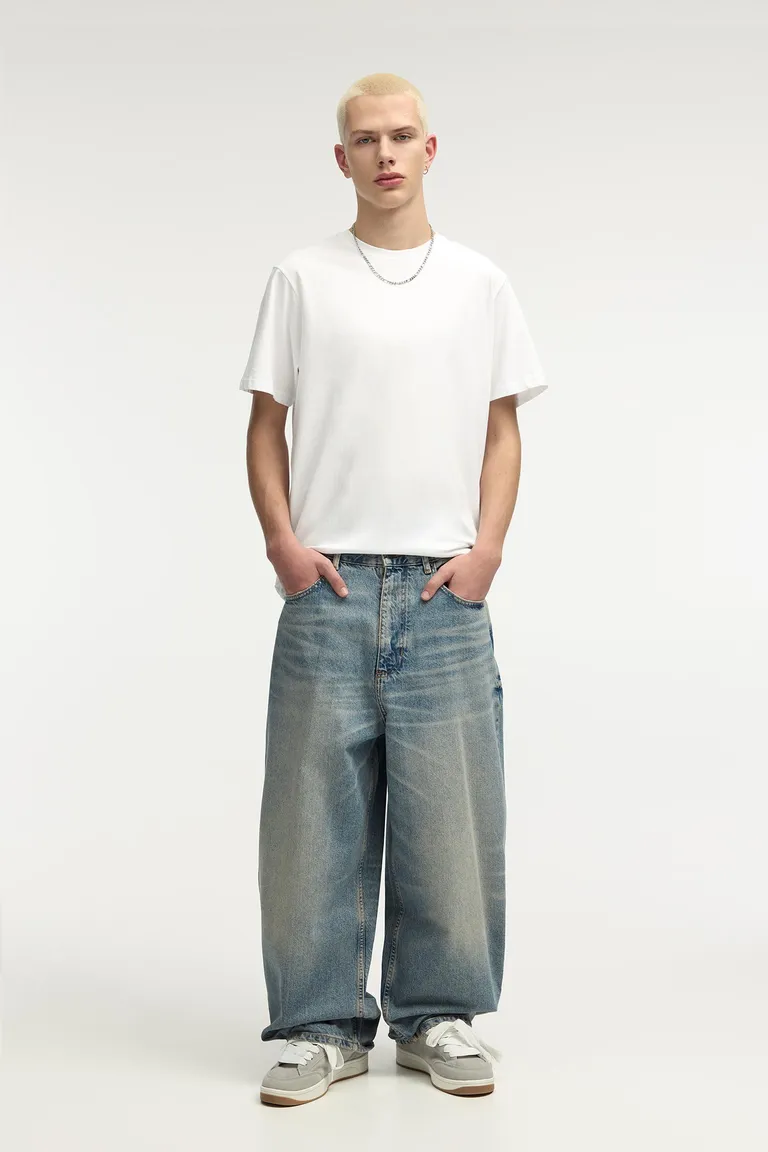 Jeans super baggy lavado de Pull&Bear en Pantalones para argentina