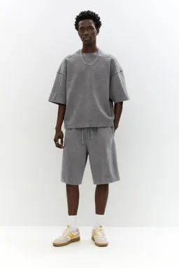 Bermuda jogger super baggy de Pull&Bear en Bermudas y Shorts para argentina