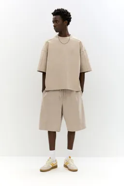 Bermuda jogger super baggy de Pull&Bear en Bermudas y Shorts para argentina