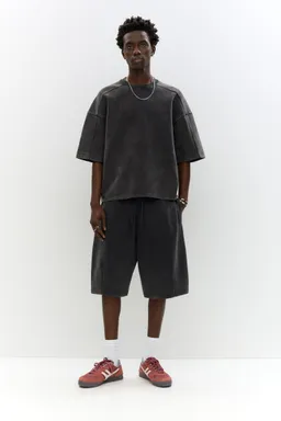 Bermuda jogger super baggy de Pull&Bear en Bermudas y Shorts para argentina