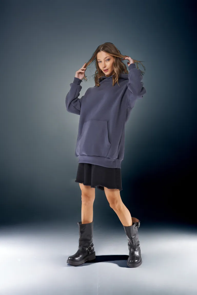 Buzo gris de diseño moderno y elegante para mujer de Apricot en Buzos y Sweaters para argentina