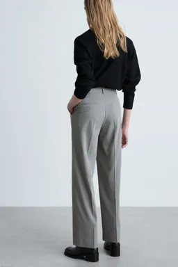 Pantalón recto tiro medio de Mango en Pantalones para argentina