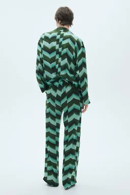 Pantalón recto estampado de Mango en Pantalones para argentina