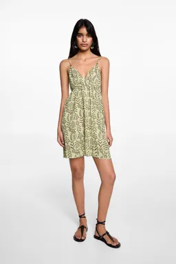 Vestido estampado étnico de Mango Teen en Vestidos para argentina