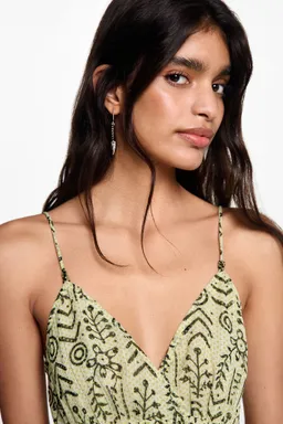 Vestido estampado étnico de Mango Teen en Vestidos para argentina
