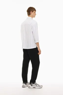 Pantalón chino sastrería de Lefties en Pantalones para argentina