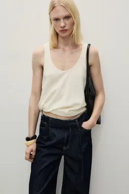 Pantalón denim wideleg deshilachado de Mango en Pantalones para argentina